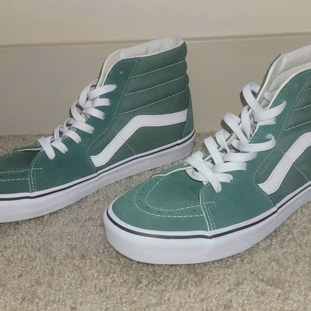 VANS SK8-Hi Green - Size 9.5
